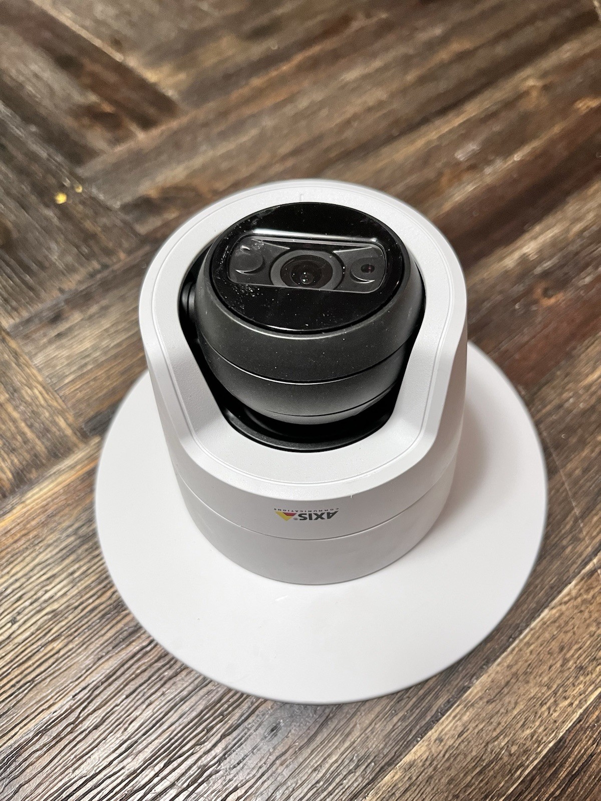 Axis M3106-LVE MKII 4MP Network Camera With Trim Package