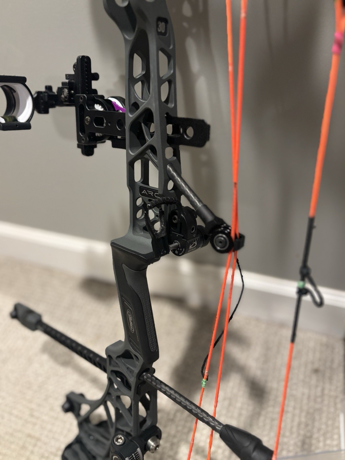 Mathews ARC 30