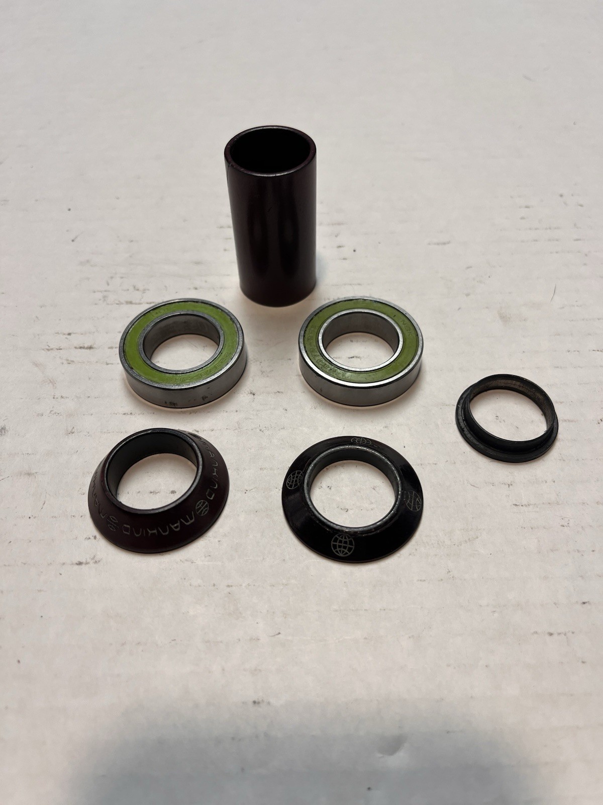 Mankind Bmx Spanish Bottom Bracket 22m Spindle Hole Dark Red