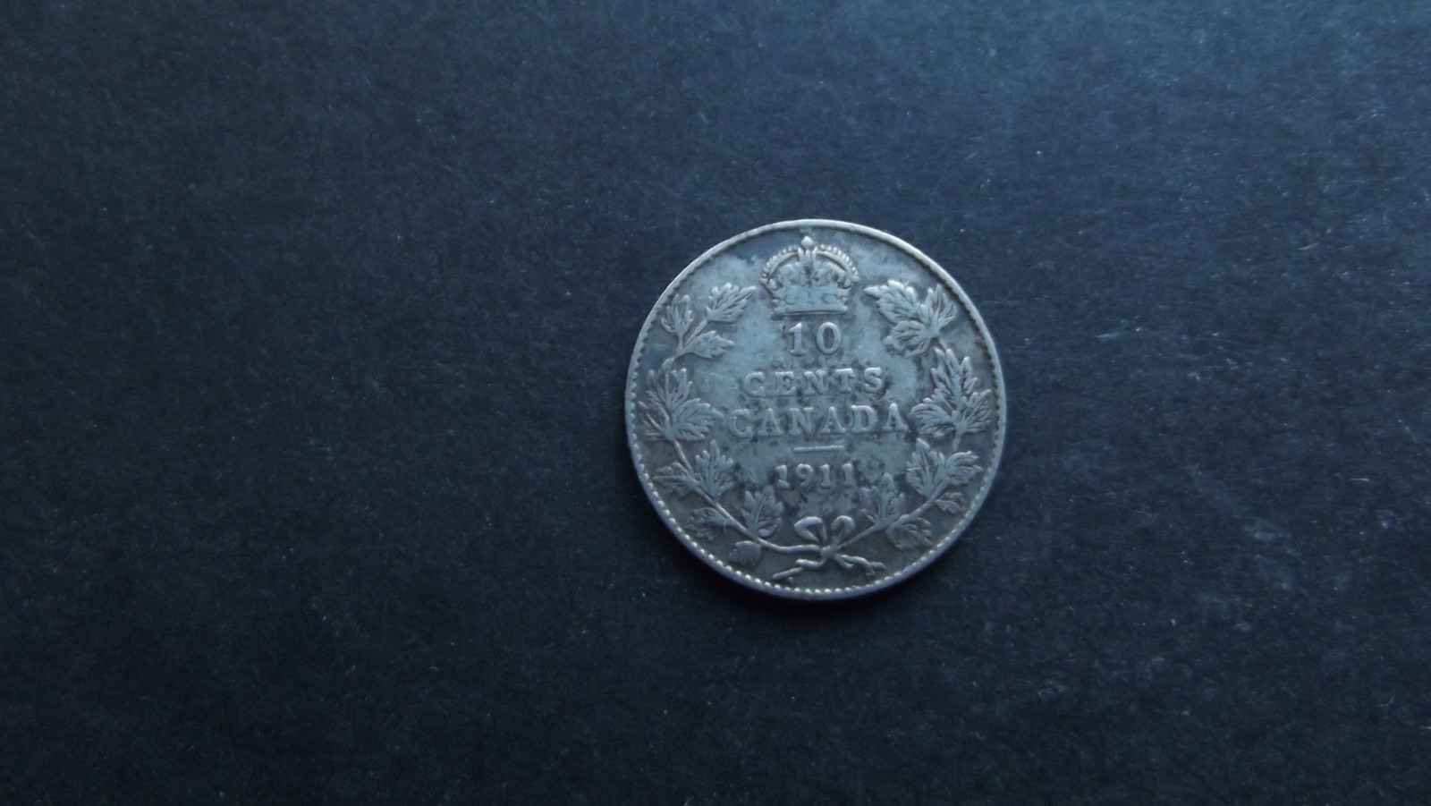 1911 Canada 10 Cents coin. T10