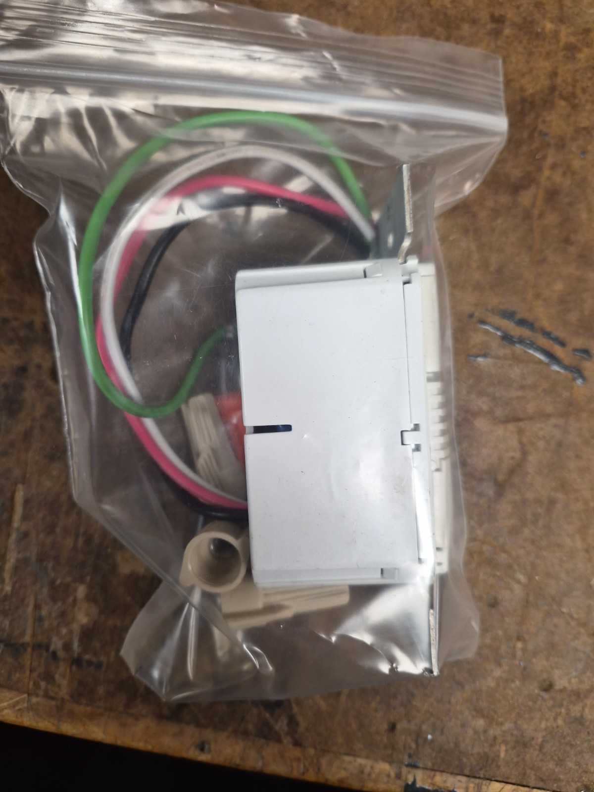 Legrand, DW-100, Dual Technology, Wall Switch, Occupancy Sensor