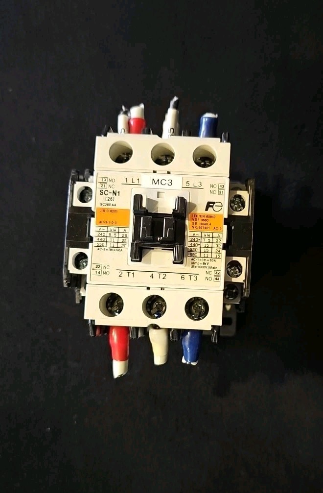 FUJI ELECTRIC SC-N1 CONTACTOR - USED - FREE SHIPPING