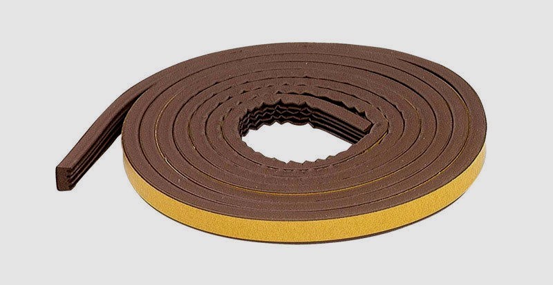 M-D Brown Rubber Self Adhesive Weatherstrip For Doors and Windows 10' L x 5/16"