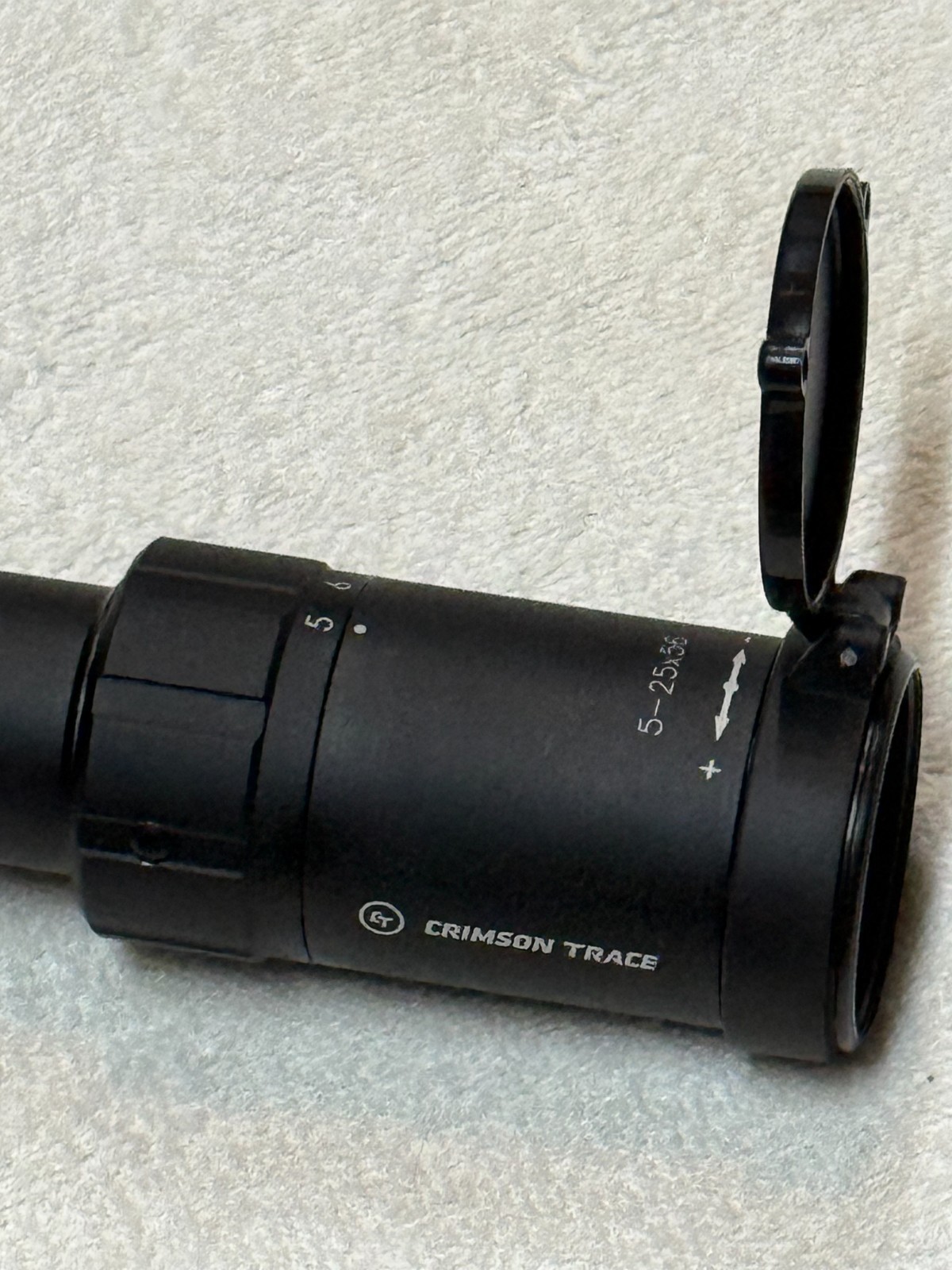 CRIMSON TRACE 5-25X56 RIFLESCOPE 3 SERIES MODEL # CTL-3525 W/RINGS *N/R*