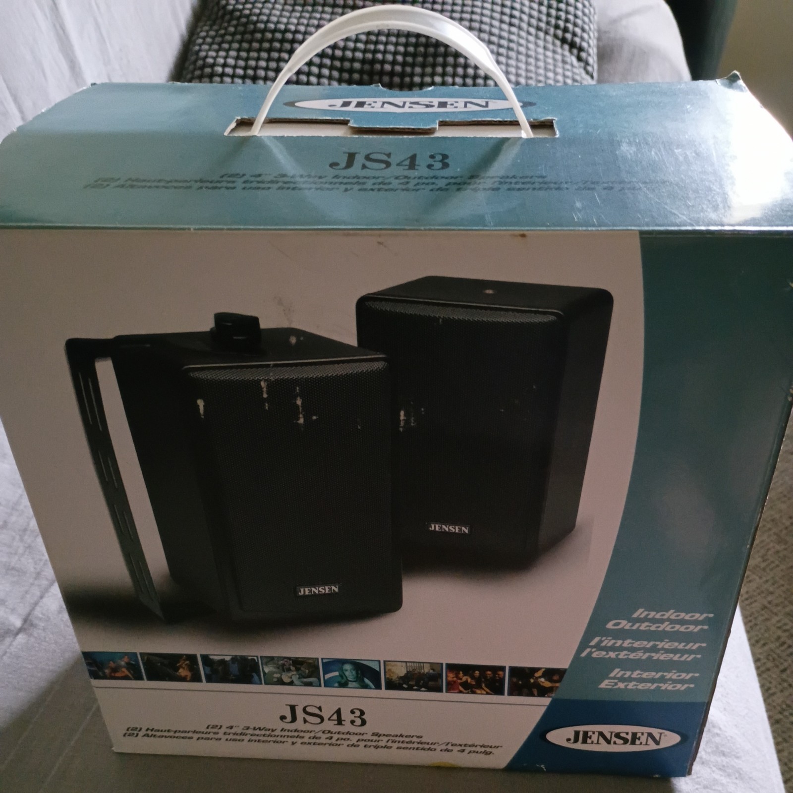 Jensen  Set (2) JS43 4" 3Way Speakers Indoor/Outdoor