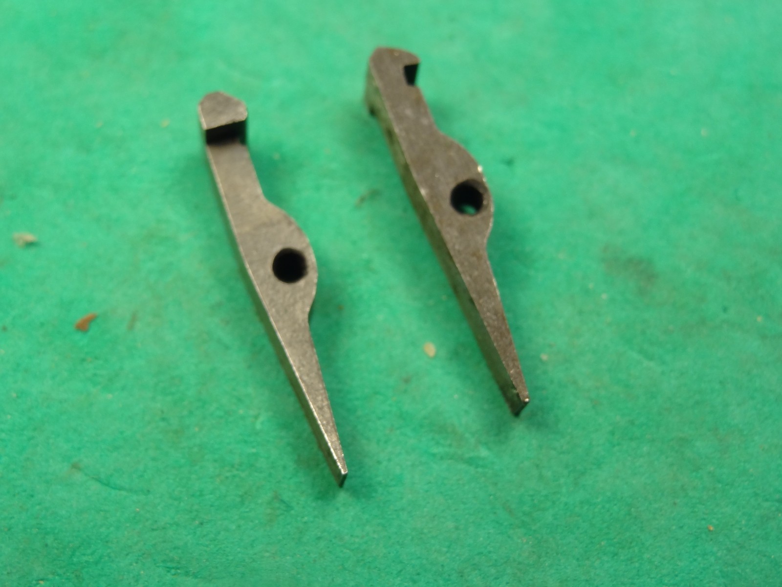 Savage 29A 29B Right & Left Extractor