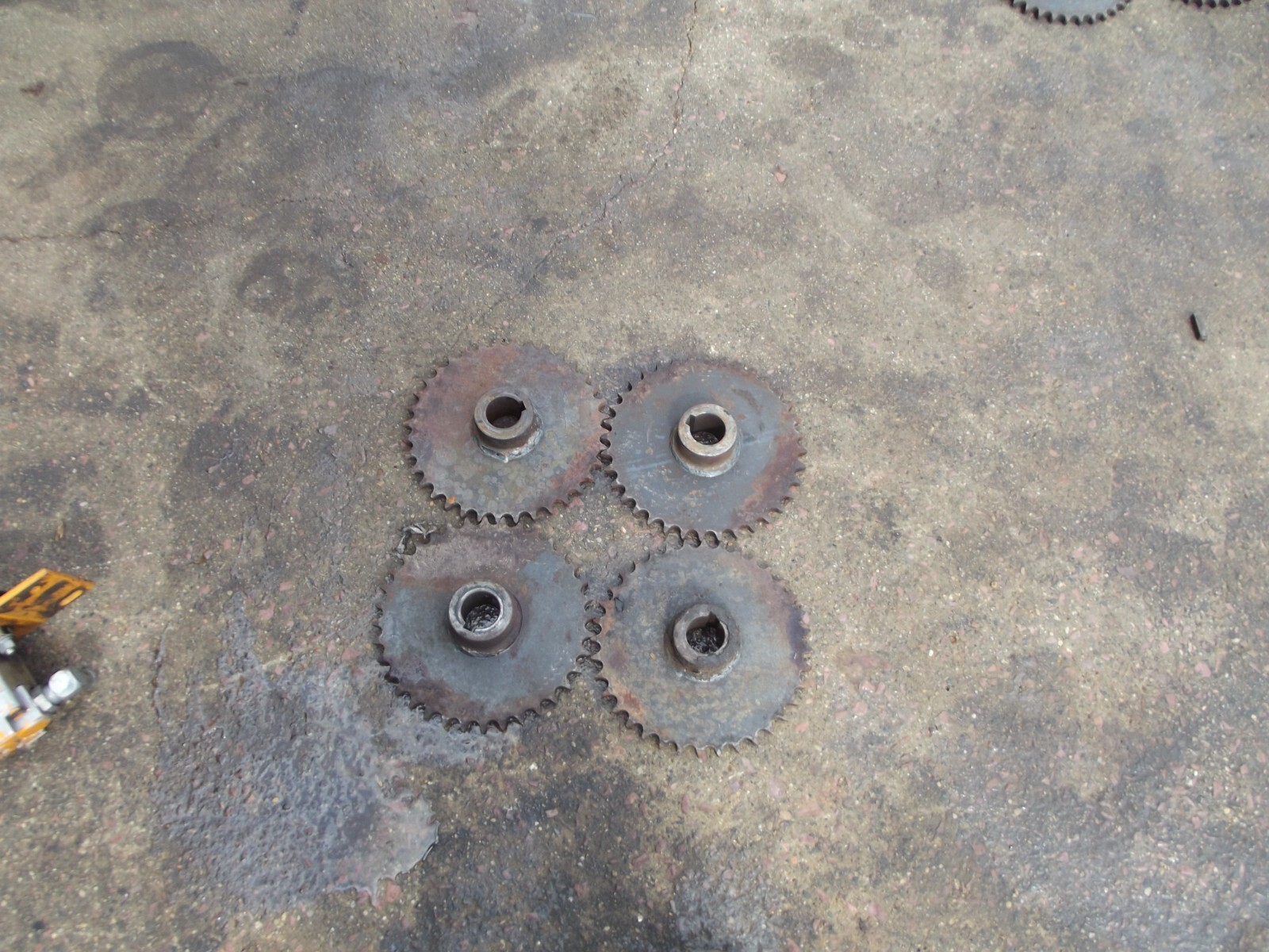case 1816B drive sprocket 1816 1816c (buying one) 90 day guarantee