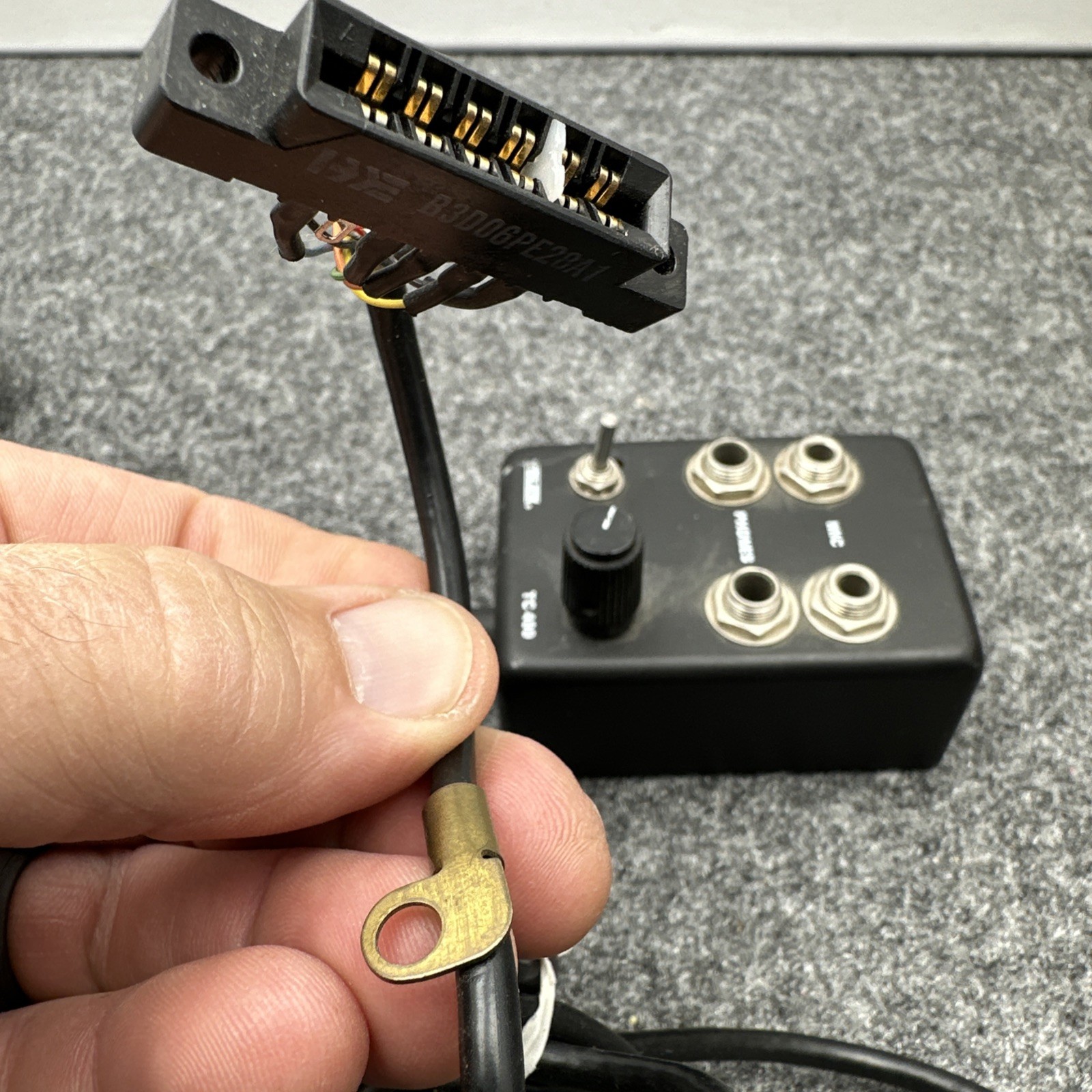 TELEX TC-200 AVIATION PILOT CO-PILOT INTERCOM UNIT With TC-400