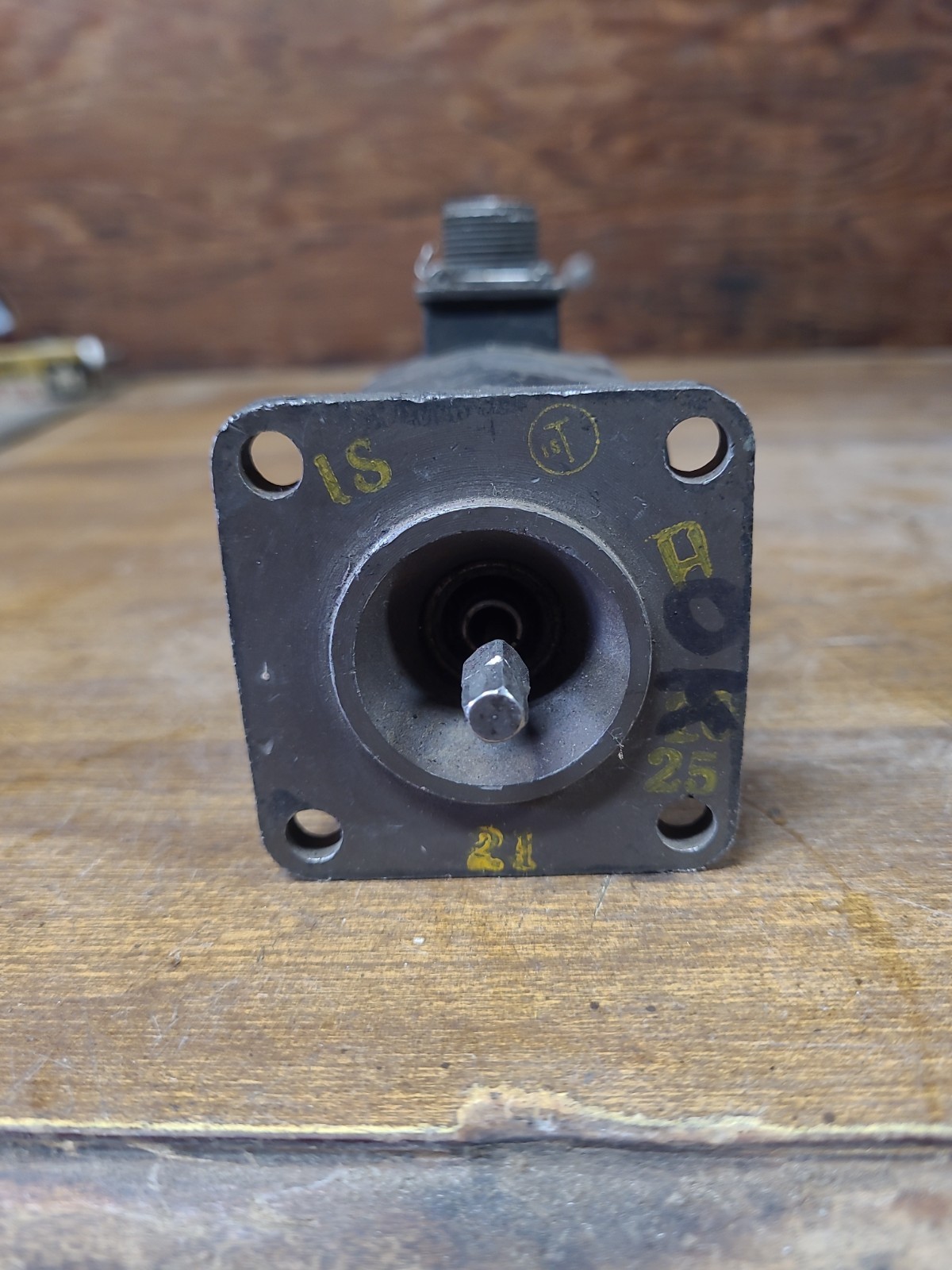 General Electric Tachometer Generator 2CM9 AAE