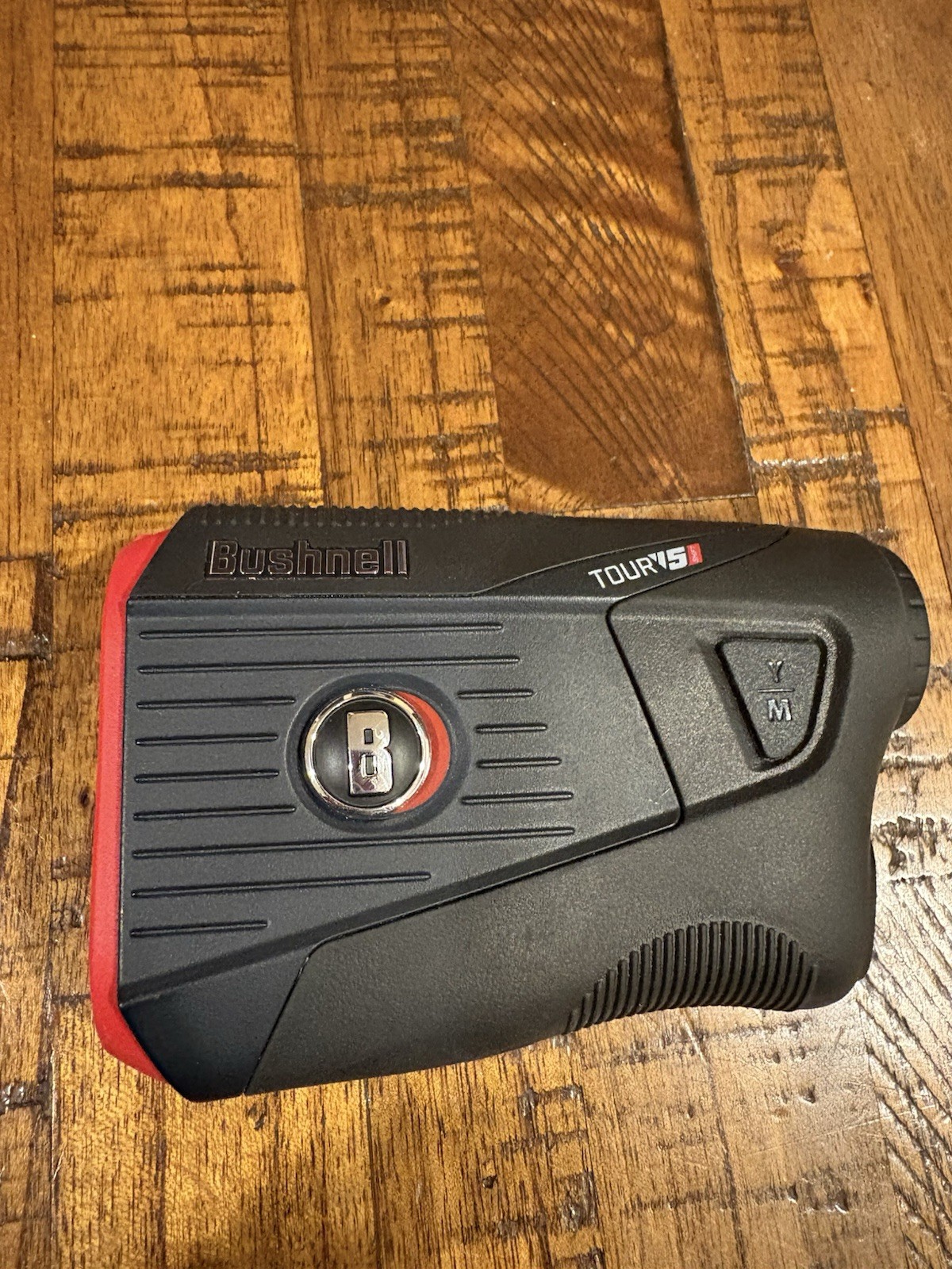 Bushnell Golf Tour V5 Rangefinder with slope