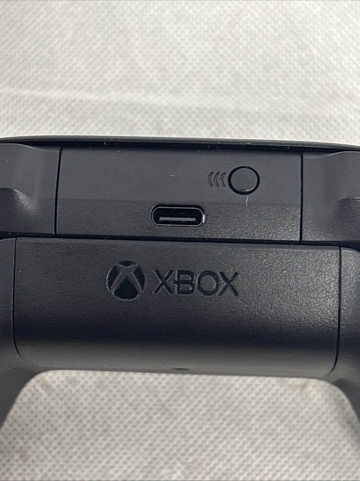 Microsoft Xbox Series X|S Wireless Controller - Model 1914 - Black