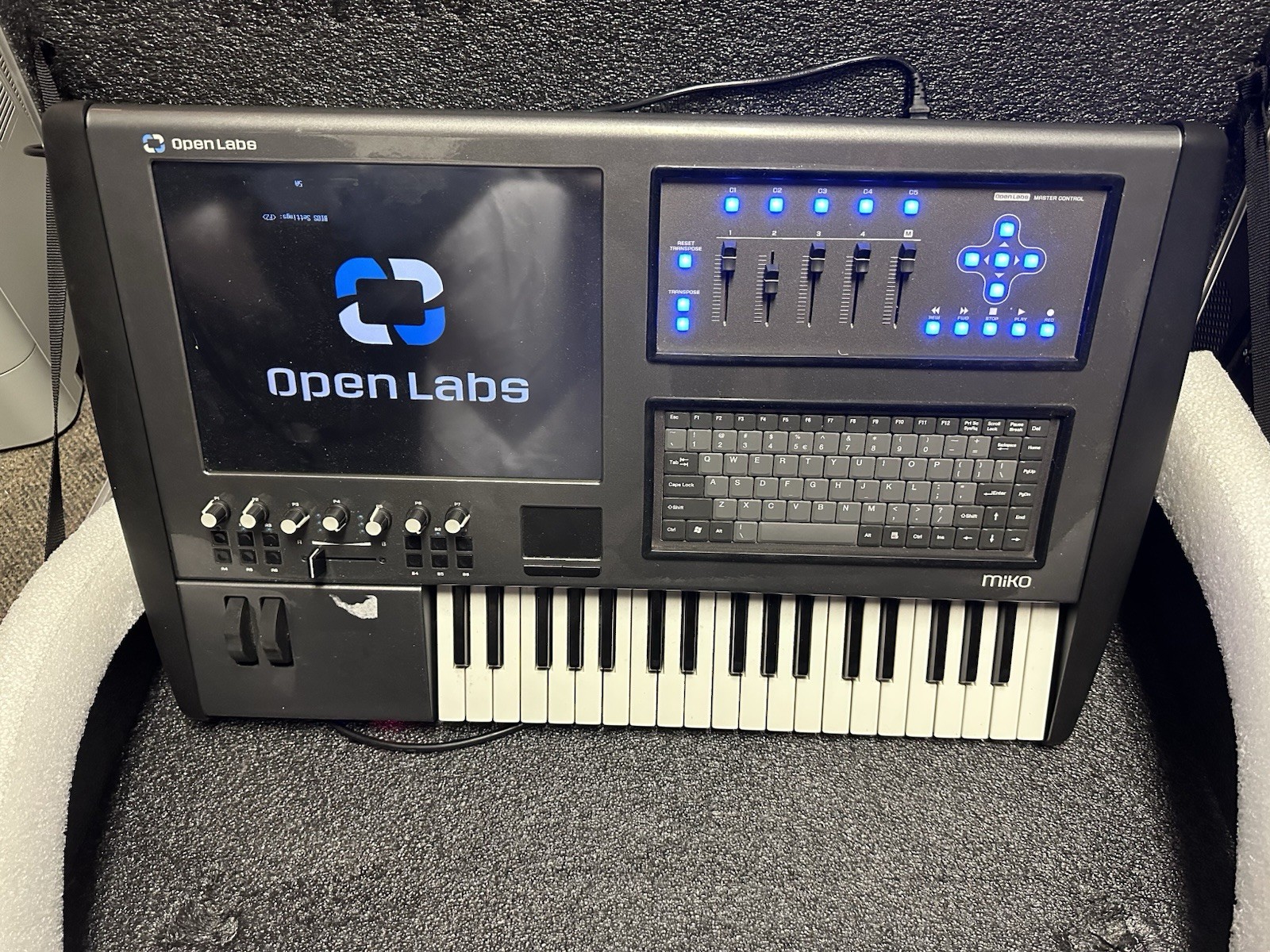 Open Labs Miko Music Production Workstation - Tested (Portable Music Studio ) 🎙