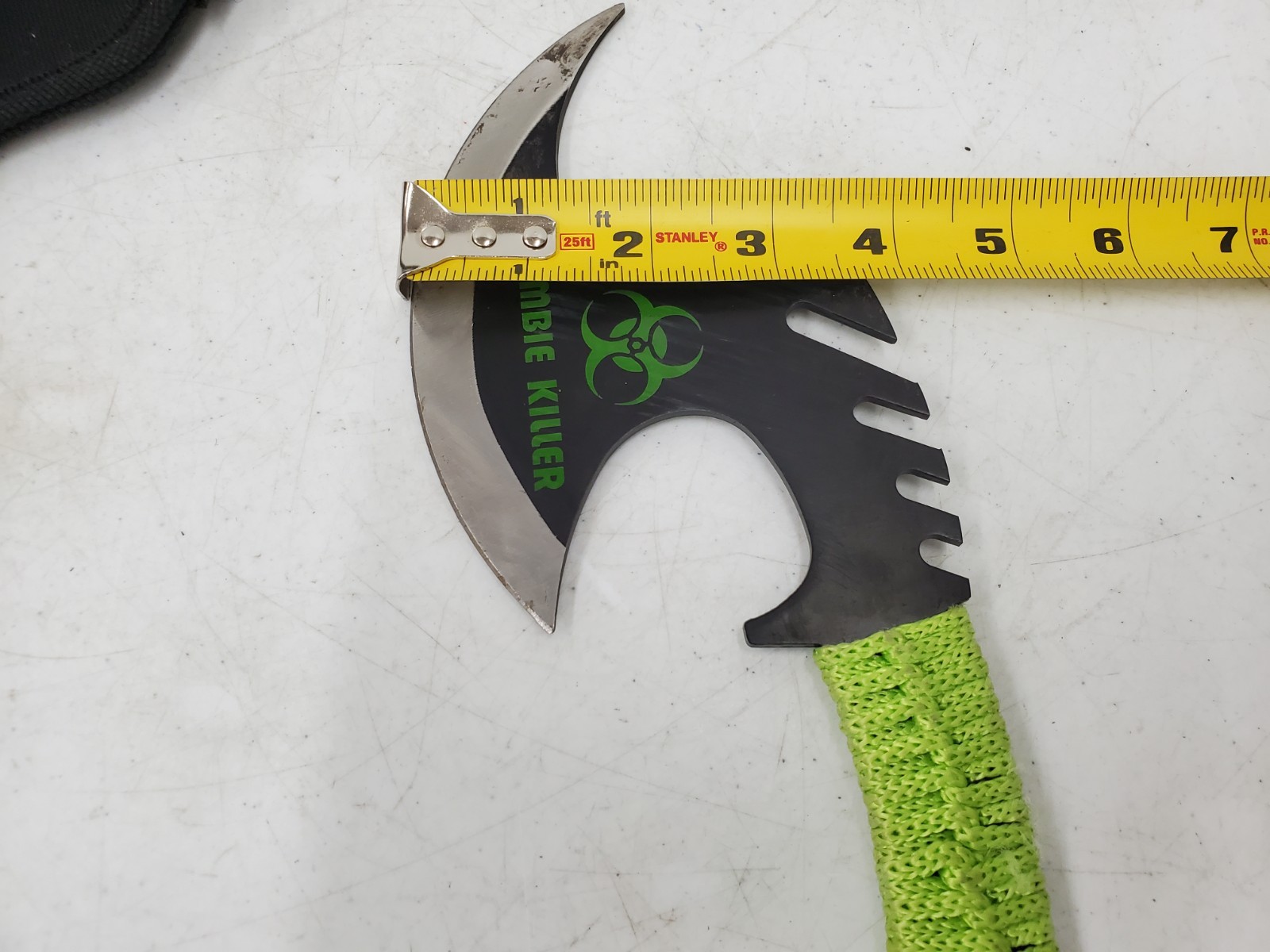 UNBRANDED ZOMBIE KILLER KNIFE (133803-1D AO BY6D)