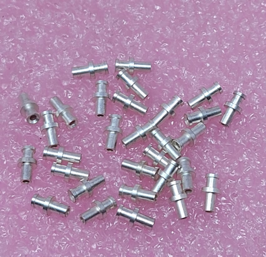 Lot of 30 - CAMBION - 160-1797-4 Solder Terminal Turret Thru Hole Silver Plated