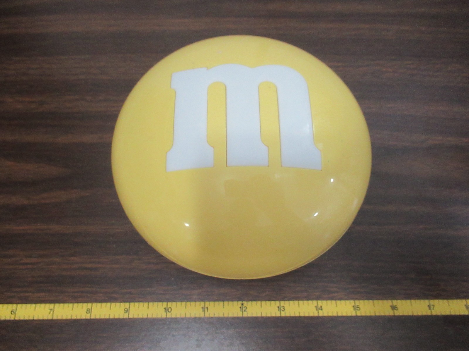 M&M lot of 3 plastic pastel Easter containers