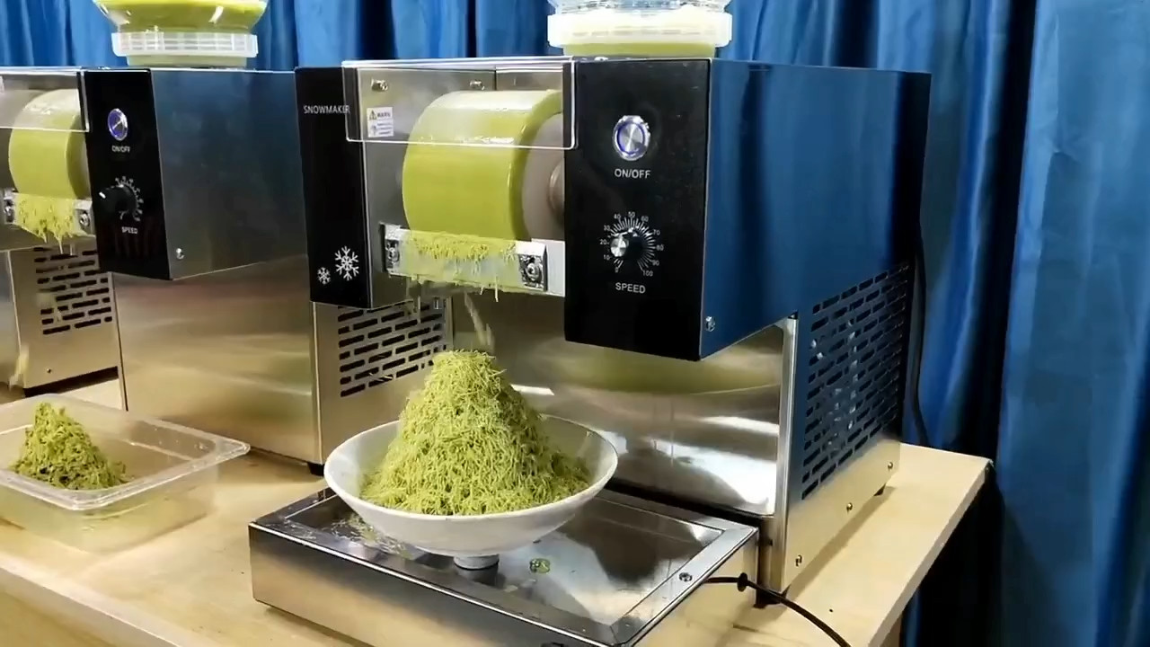 USA Automatic Snowflake Ice Machine Shaved Ice 275lbs/Day with Rotatable Base