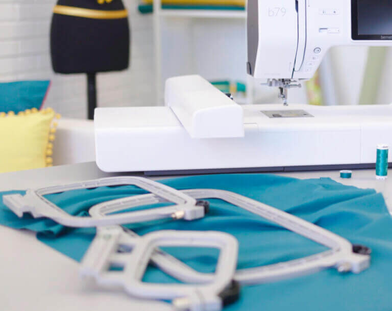 Bernette B70 Deco computerized Embroidery Machine Brand new! w/ support!