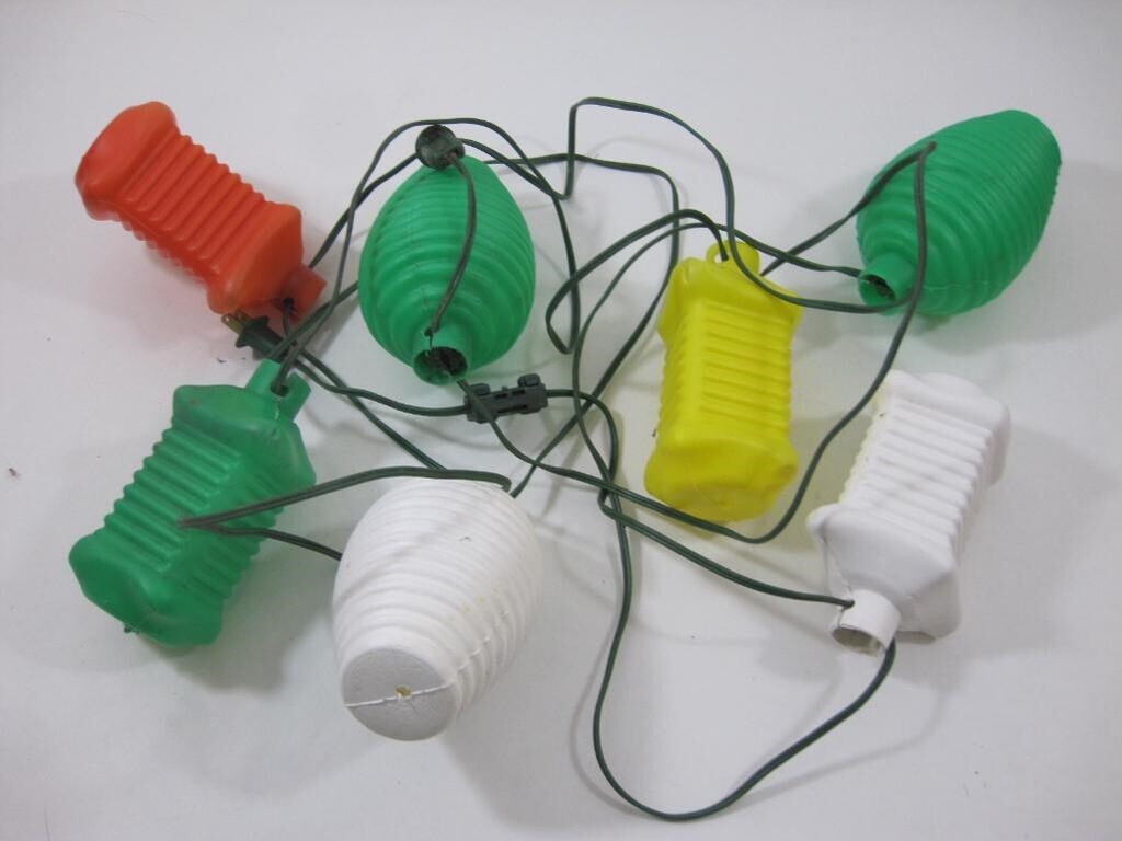 Vintage Strand Blow Mold Plastic RV Camper Patio Chinese Lantern String Lights