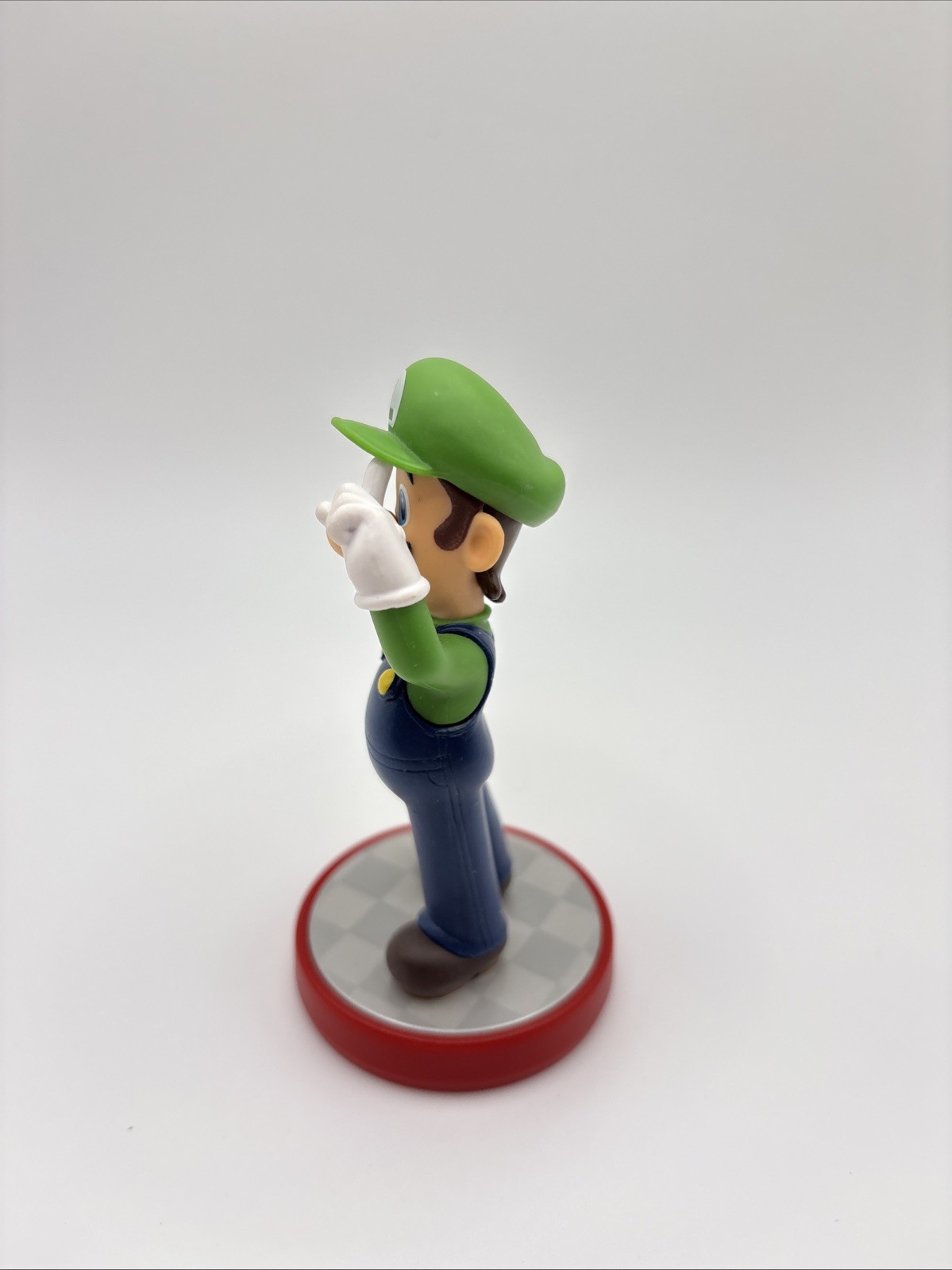 Nintendo Amiibo Figure Switch Luigi Super Mario Bros Red Base