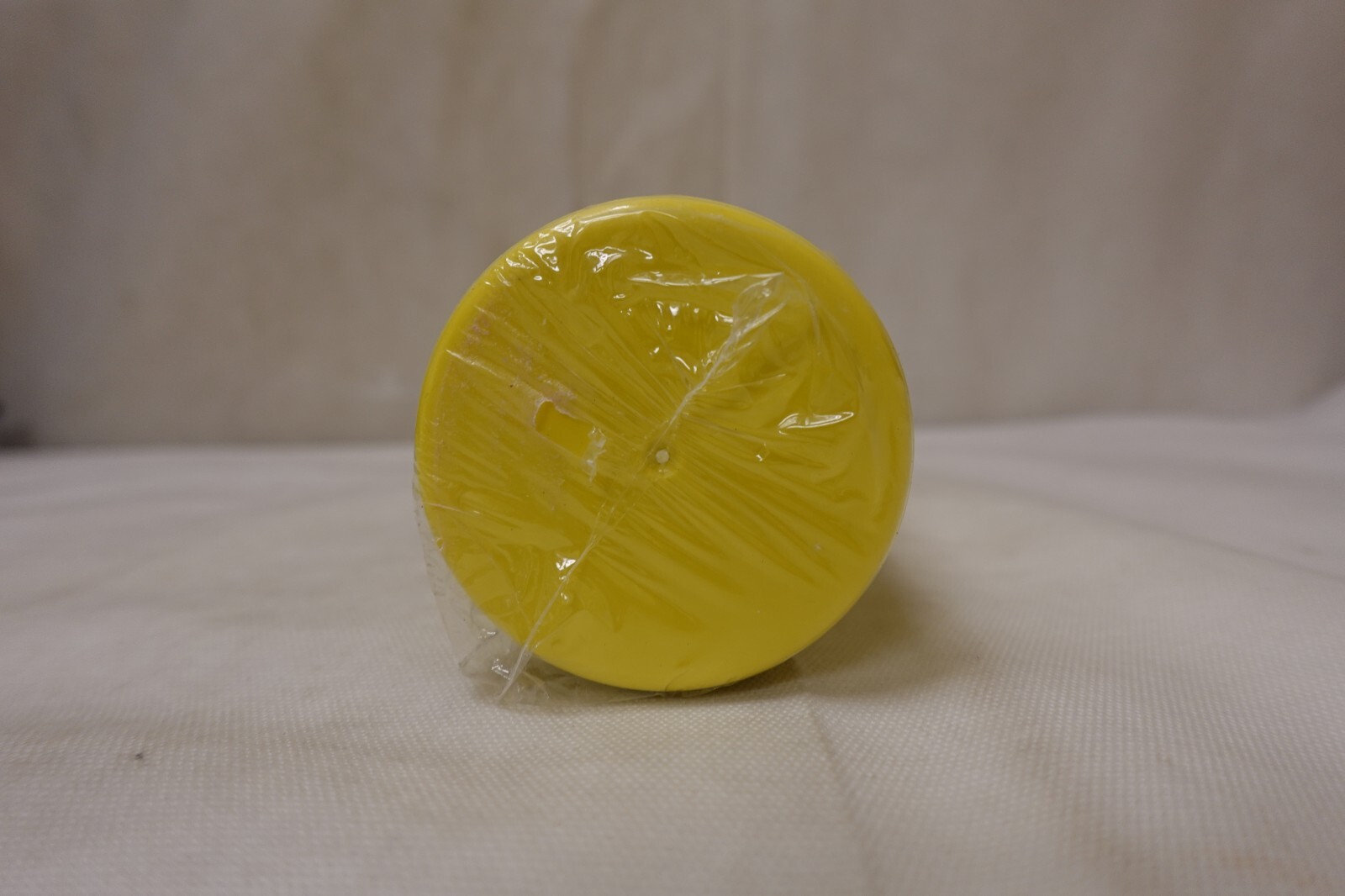 Brady Prinzing Plug Lockout Yellow 1-1/4" Dia PL023 Assembly 3 In 1 Device