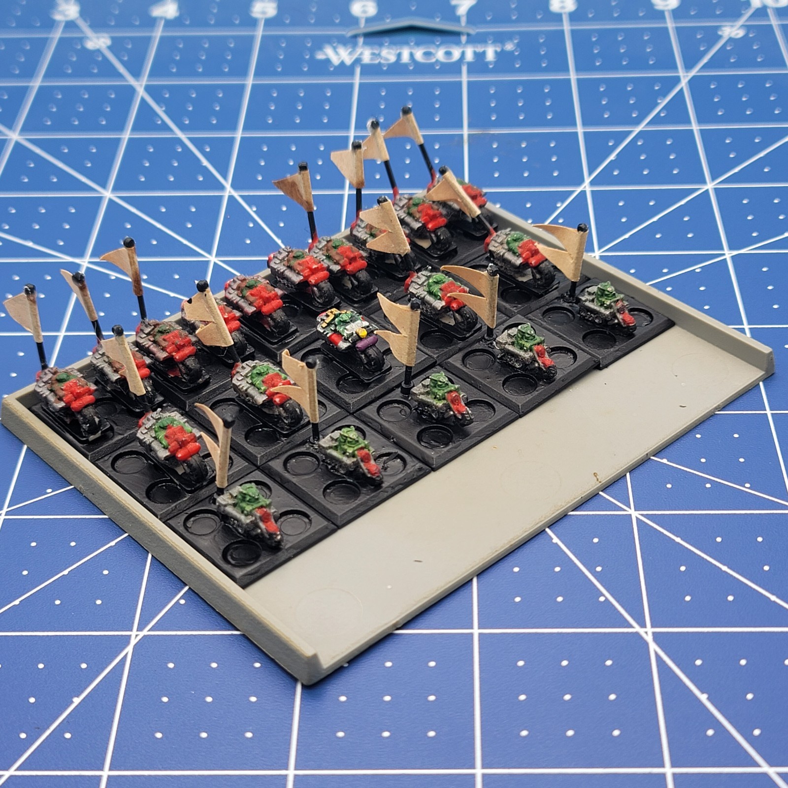 GW EPIC 40K ORK Bikers - Painted Ork War Bikes x 20 - OOP 6mm Plastic