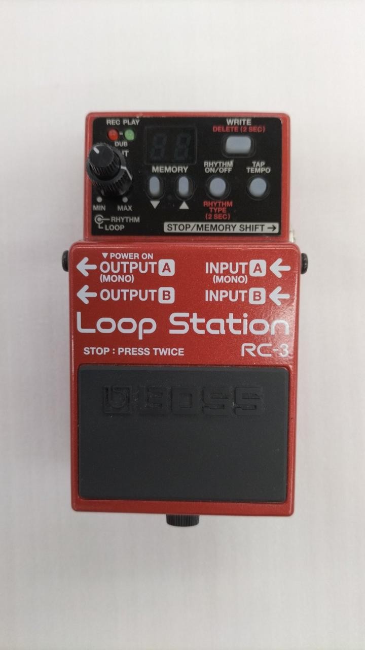 BOSS RC 3 Loop Station Guitar Pedal Compact Portable Ready for Stage Studio