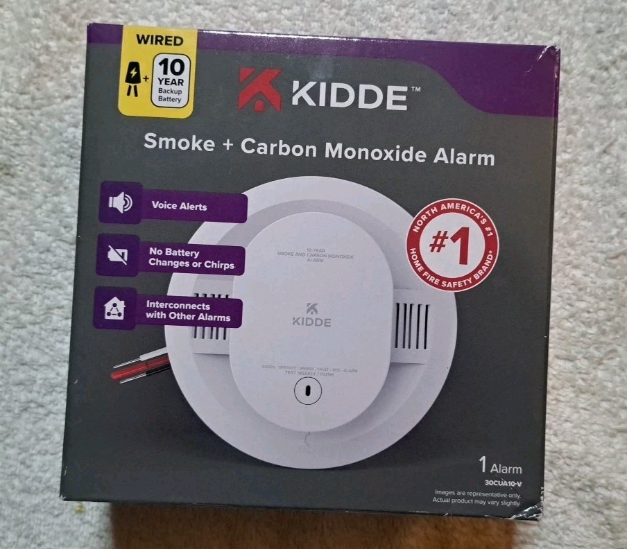 Kidde Smoke and Carbon Monoxide Detector with Interconnected Alarm Voice Alerts