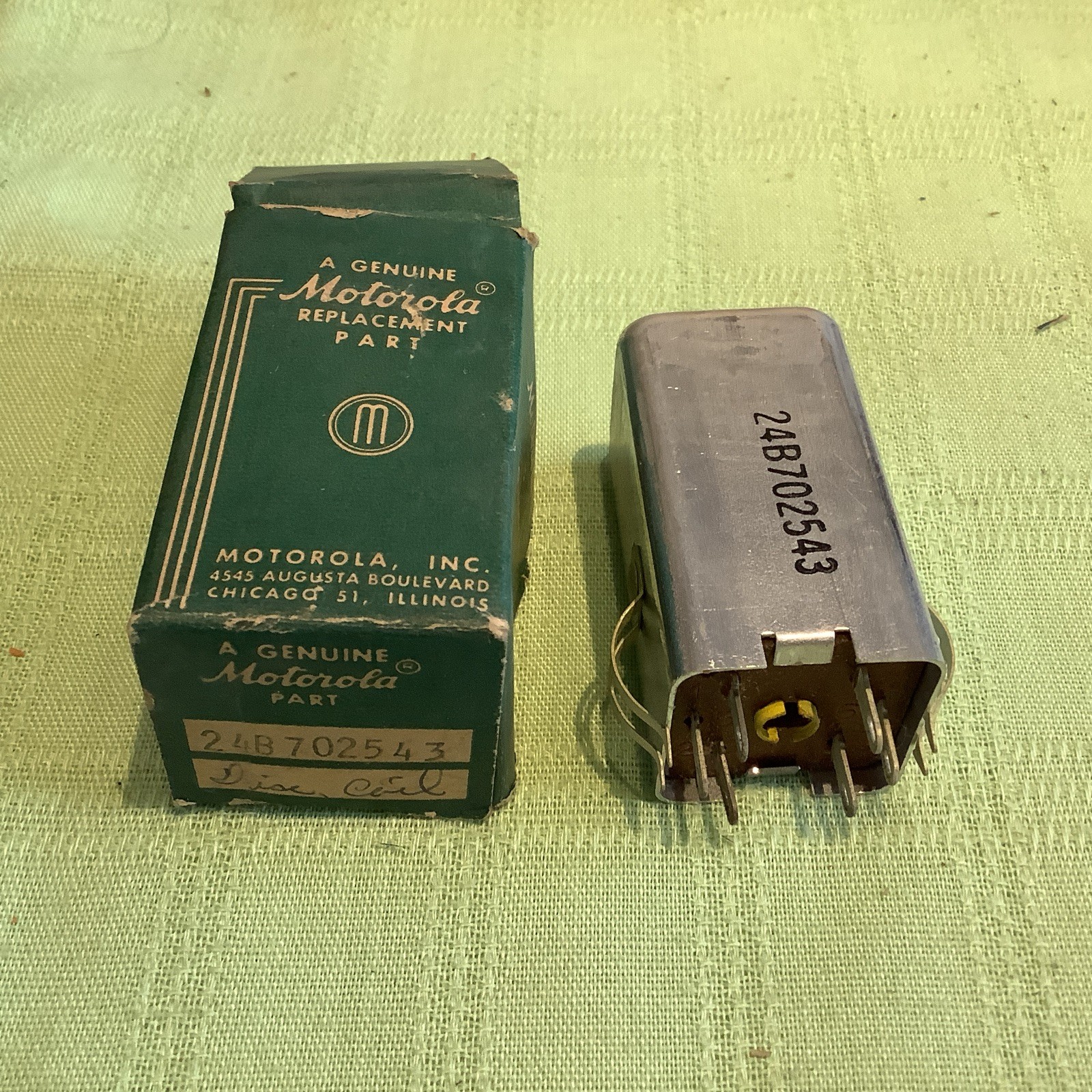 Motorola OEM Part 24B702543 Discriminator Coil Transformer