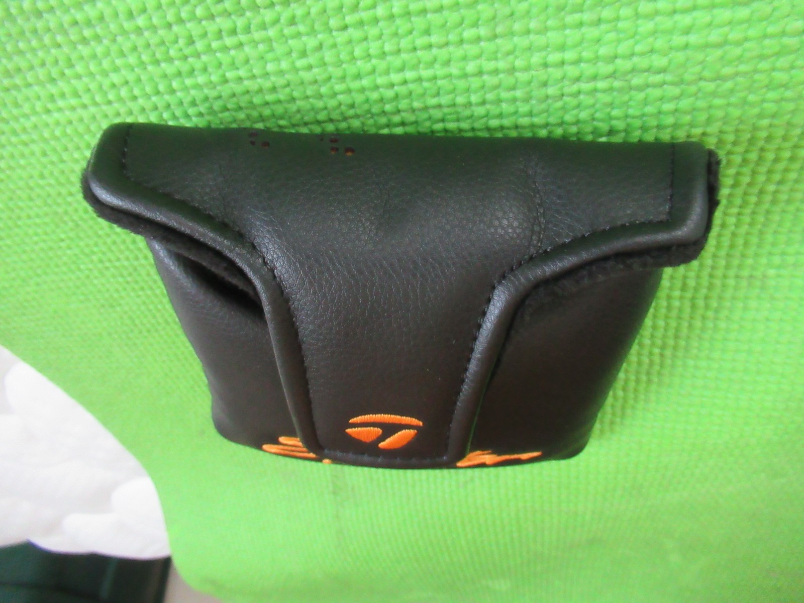 Nice Taylormade Spider putter head-cover hc