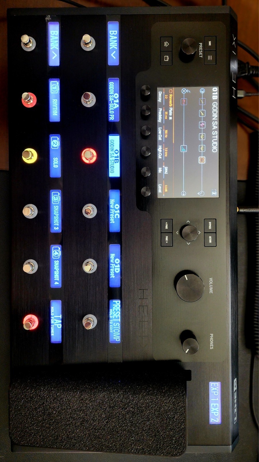 Line 6 Helix Digital Floorboard Multi-Effects Processor for Electric Guitar