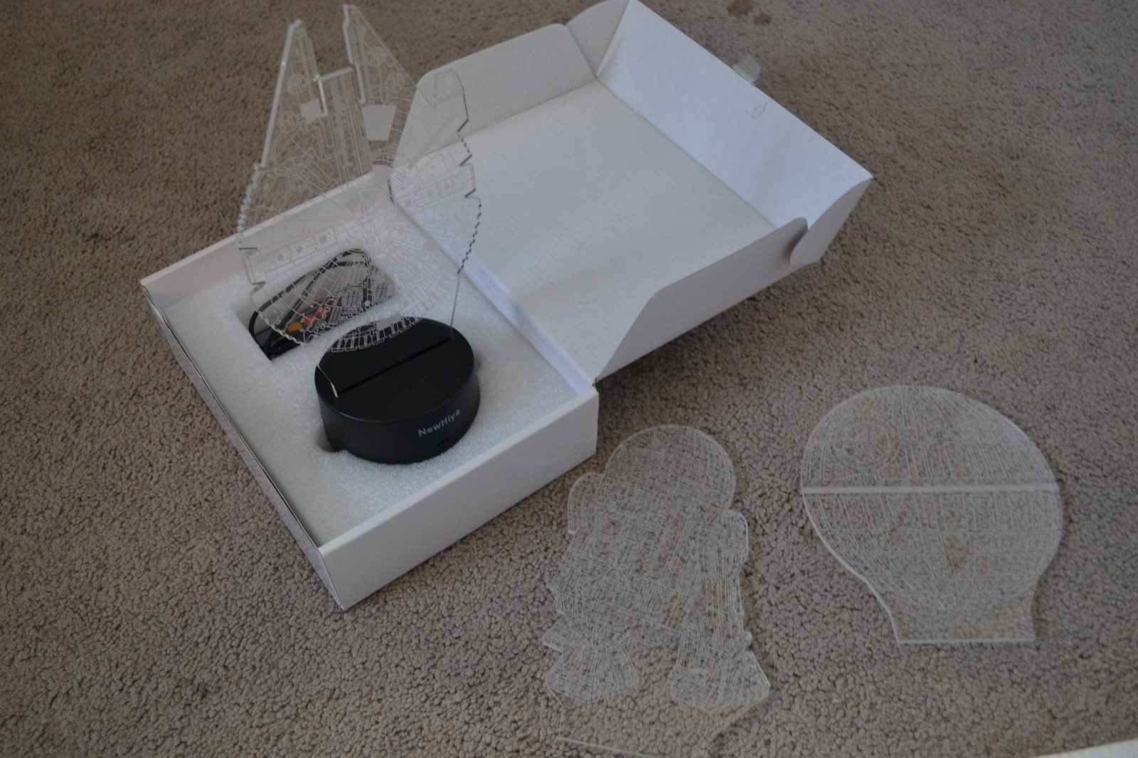 Hiya 3D LED Night Light with Star Wars Design (New open box)