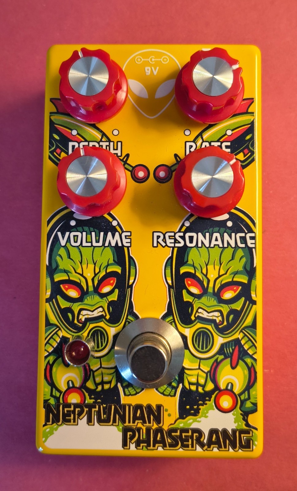 Interstellar Audio Machines Neptunian Phaserang 4 Stage Analog Phaser Pedal USA