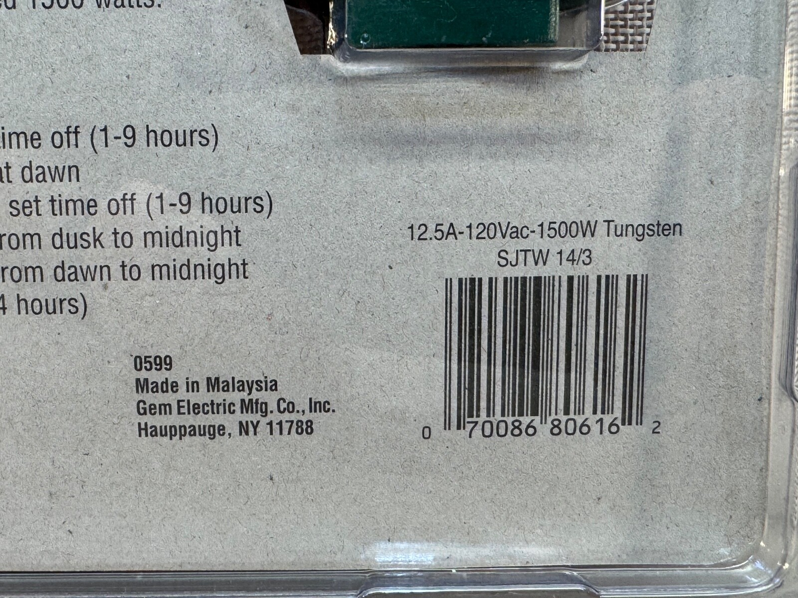 Gem CAT NO 0599 Digital Outdoor Timer 3 Grounded Outlets 60ft Transmitter Range