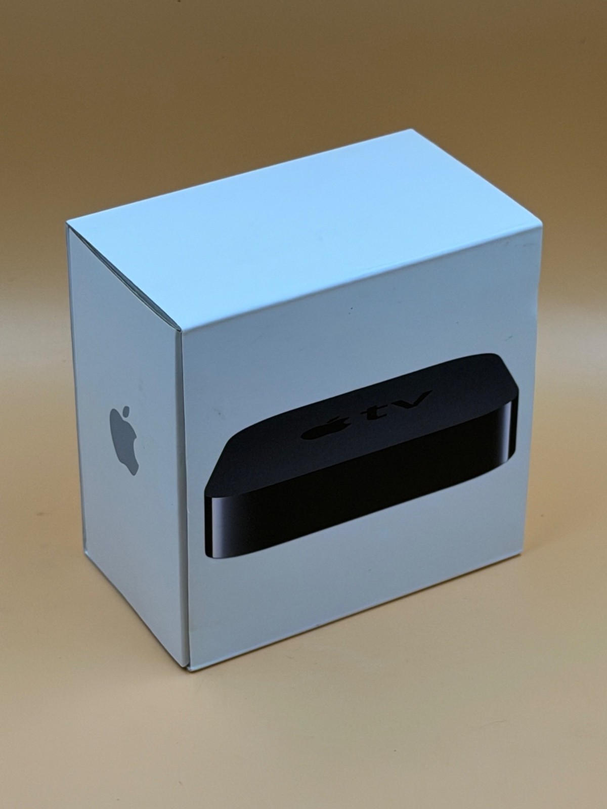 Brand New AppleTV MD199LL/A Streaming Device w-Remote - Model A1469 - 3rd Gen.