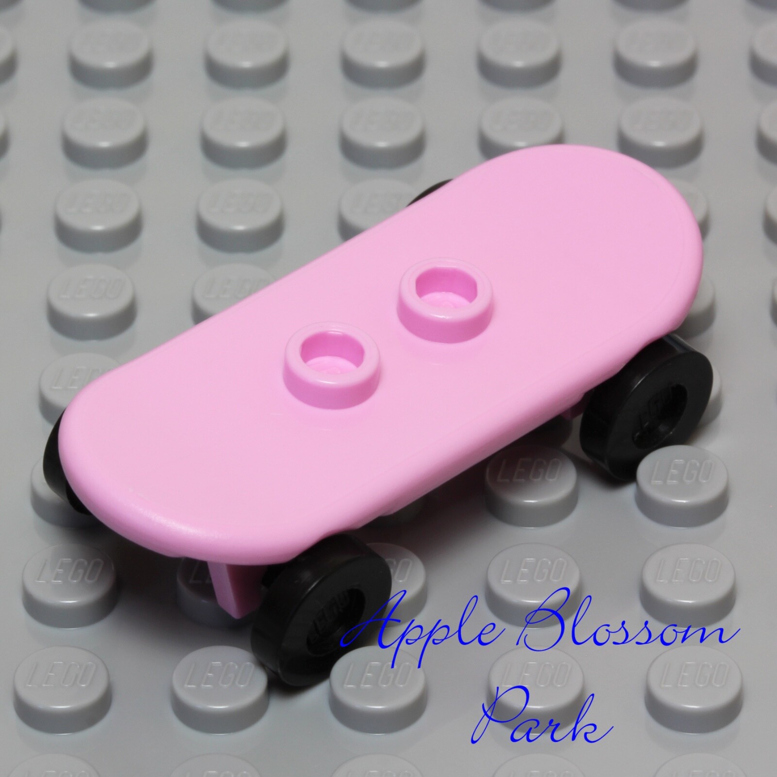 NEW Lego City Minifig PINK SKATEBOARD - Boy/Girl Minifigure Skate Board Toy