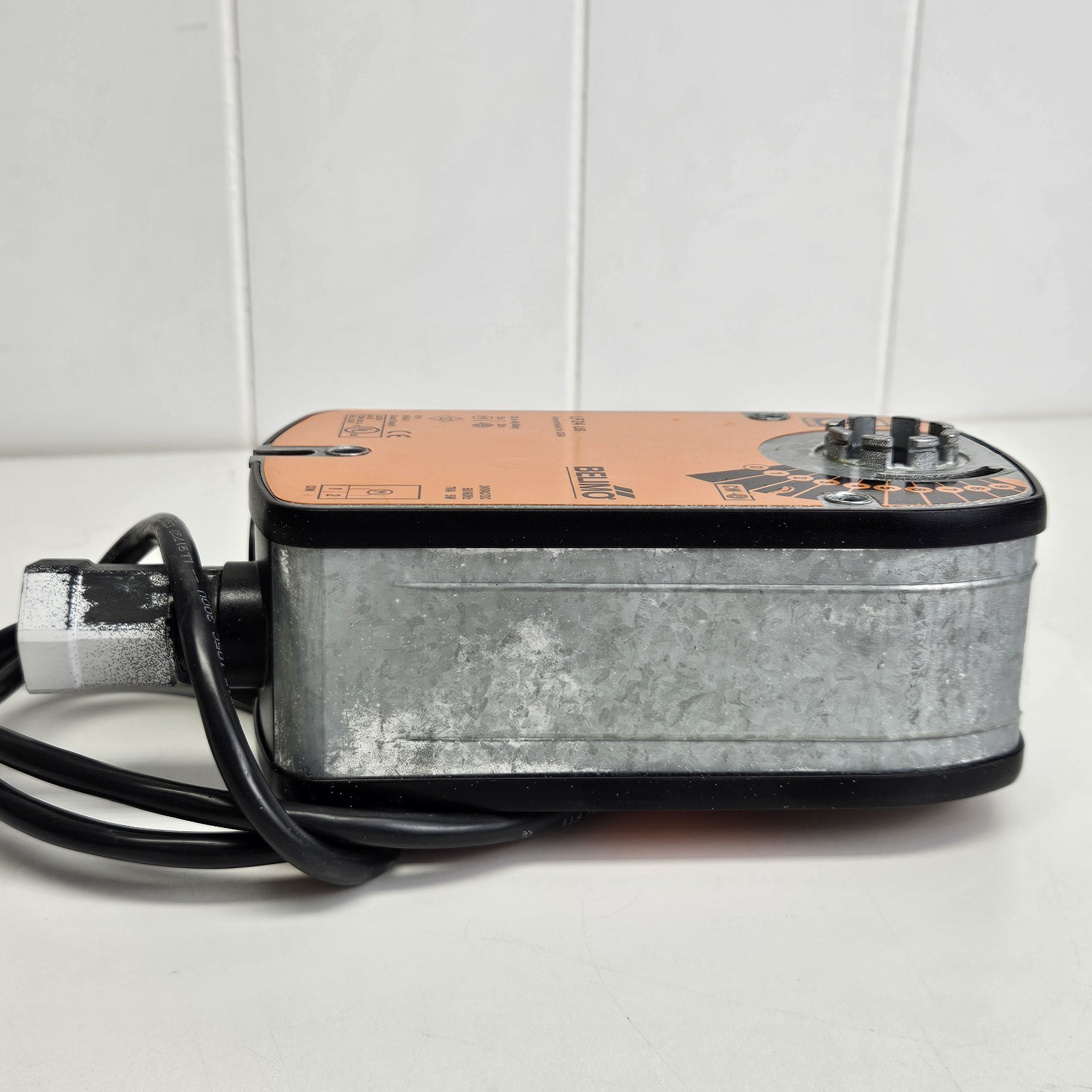 Belimo LF24 US Spring Return Damper Actuator AC/DC 24 V
