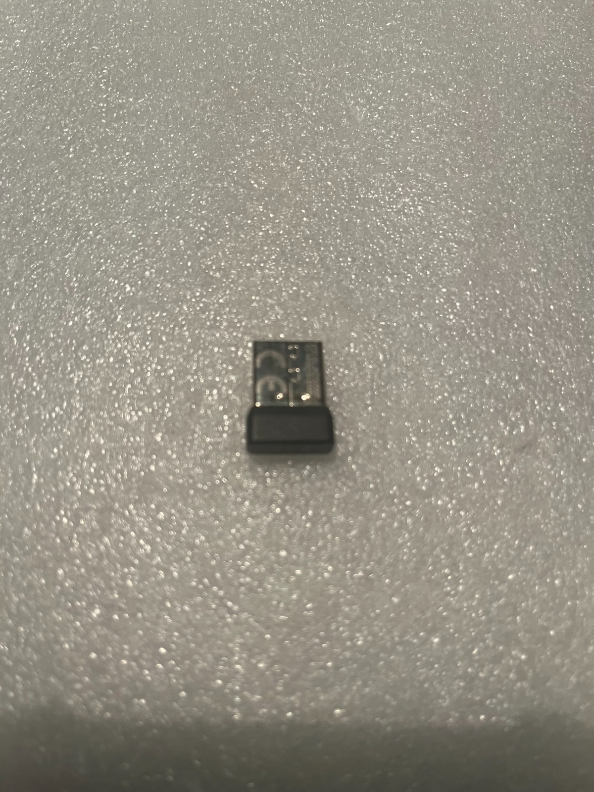 Logitech Keyboard or Mouse USB Receiver (IC: 4418A-CU0008)