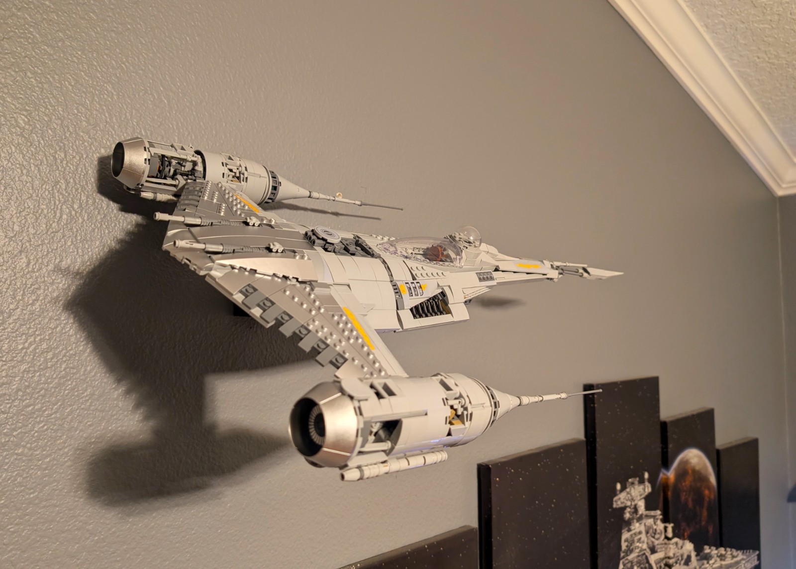 Ultimate Display Solutions wall mount display for Lego 75442 Mando's N-1