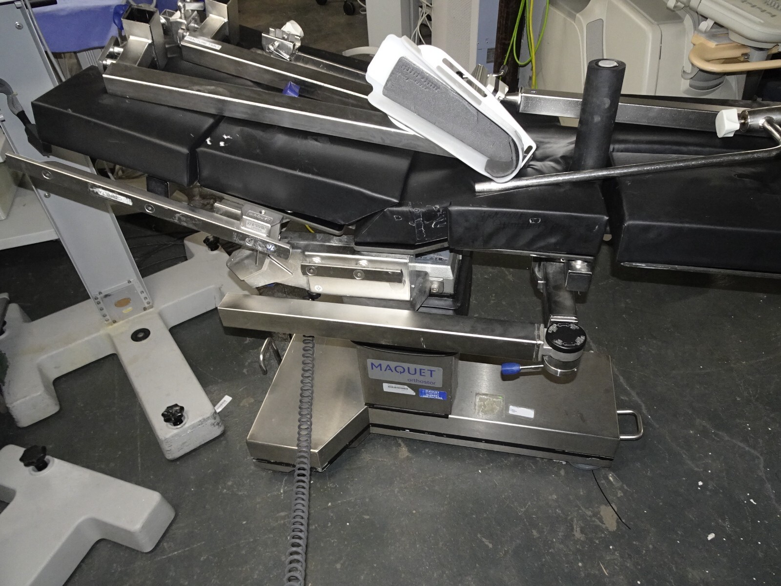 MAQUET ORTHOSTAR ORTHOPEDIC TABLE