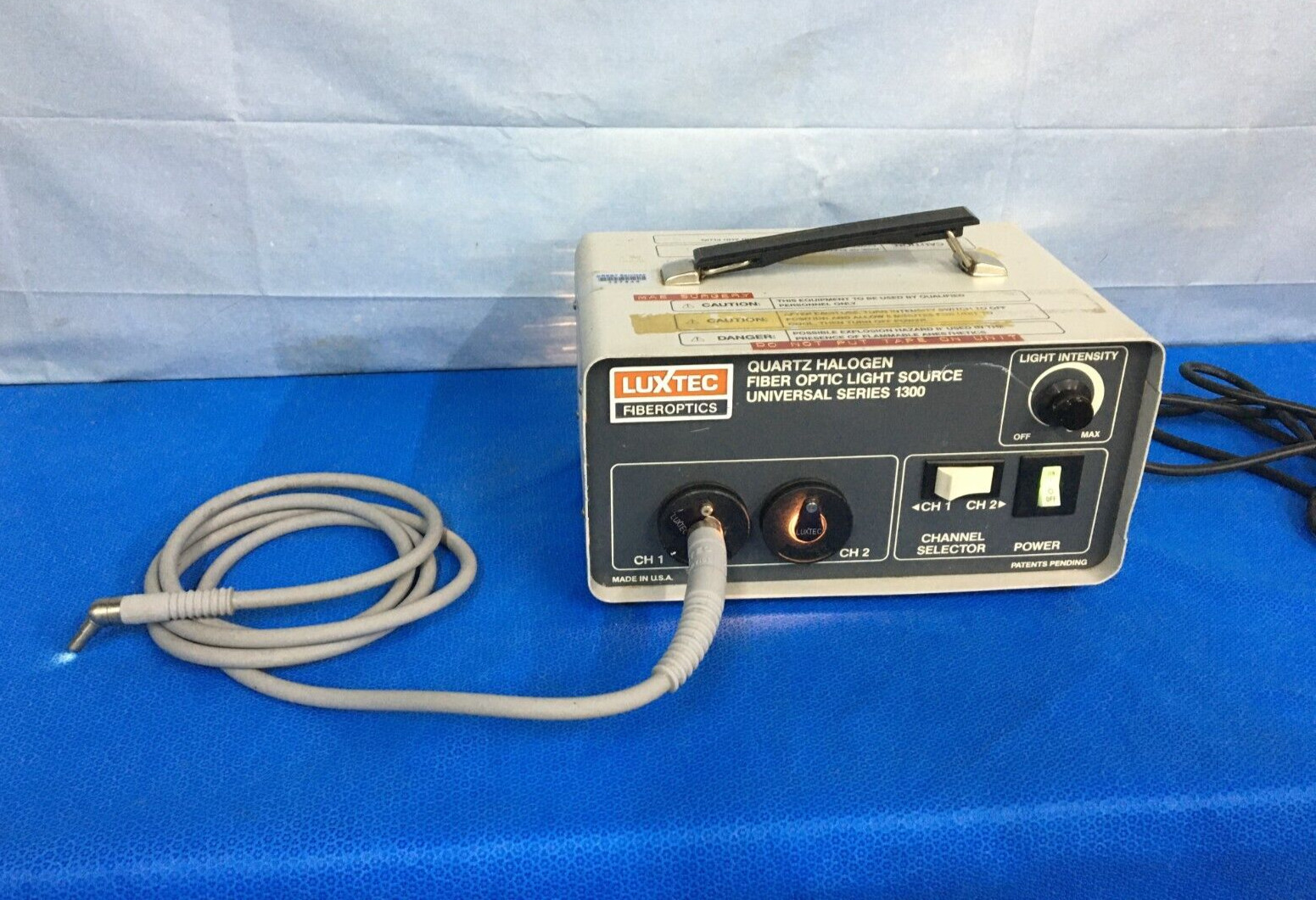 Luxtec Fiber Optics 001300A Light Source Universal Series 1300 with Light Cable