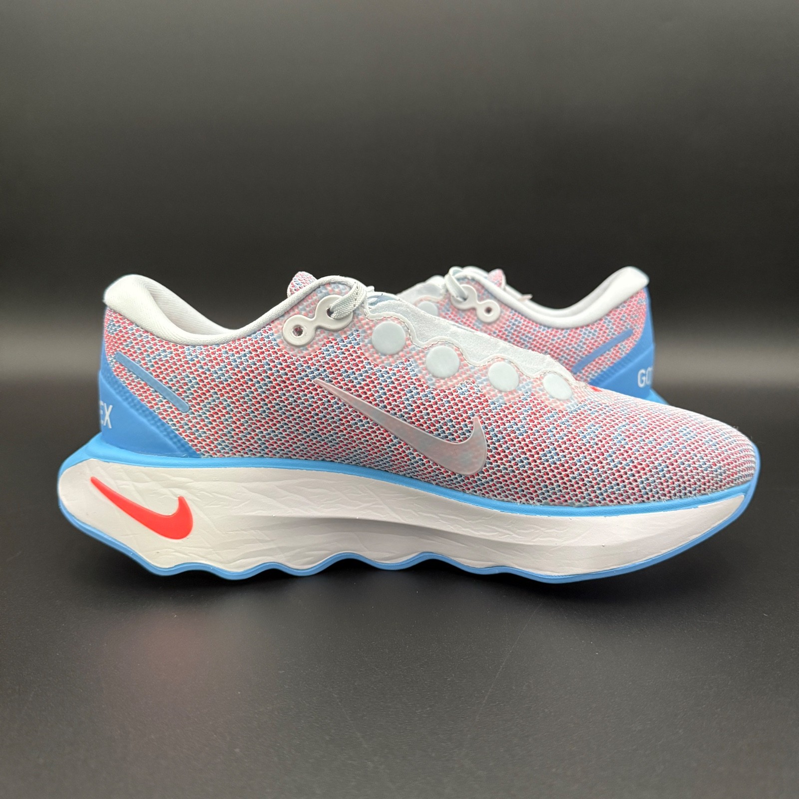 Nike Motiva Gore-Tex GTX Blue Tint Bright Crimson Women Size HM0355 400