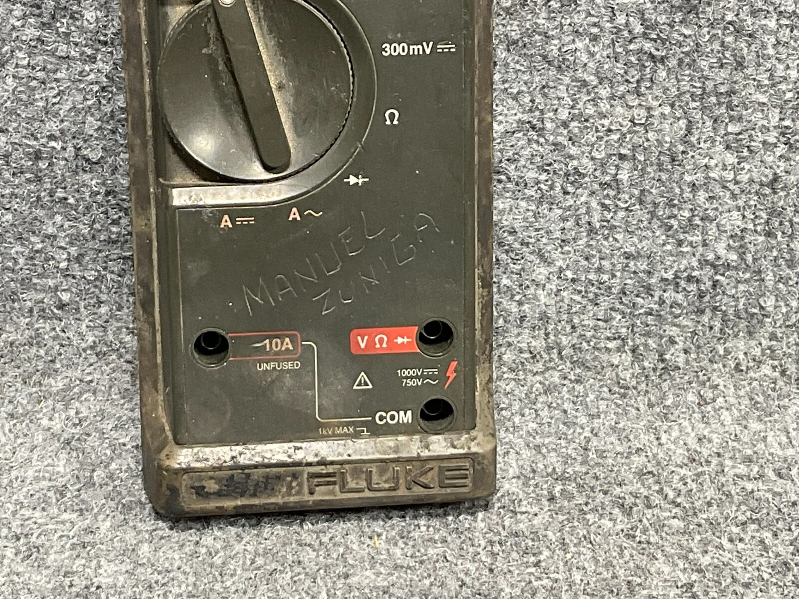 Fluke 73 Digital Multimeter LCD Handheld Used Working Condition