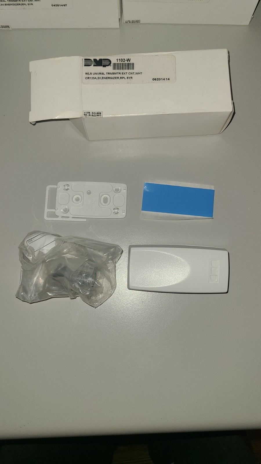 NEW DMP 1102-W Wireless Universal Transmitter 1102-WS Single Input Terminal