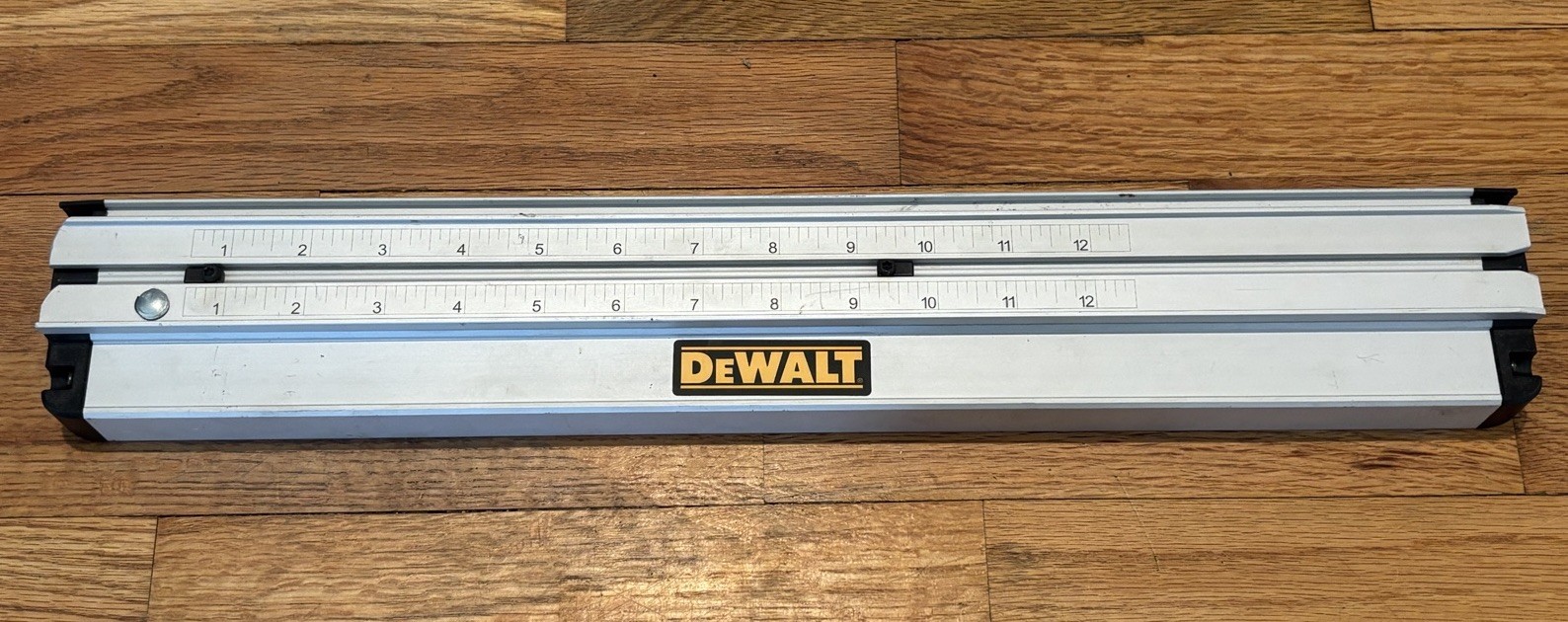 Dewalt Dual Port Rip Guide DWS5100 For Circular Saws DWS535 DCS577 DCS578B