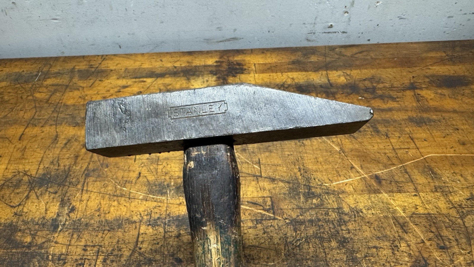 Vintage Stanley Tinners RIVETING Hammer