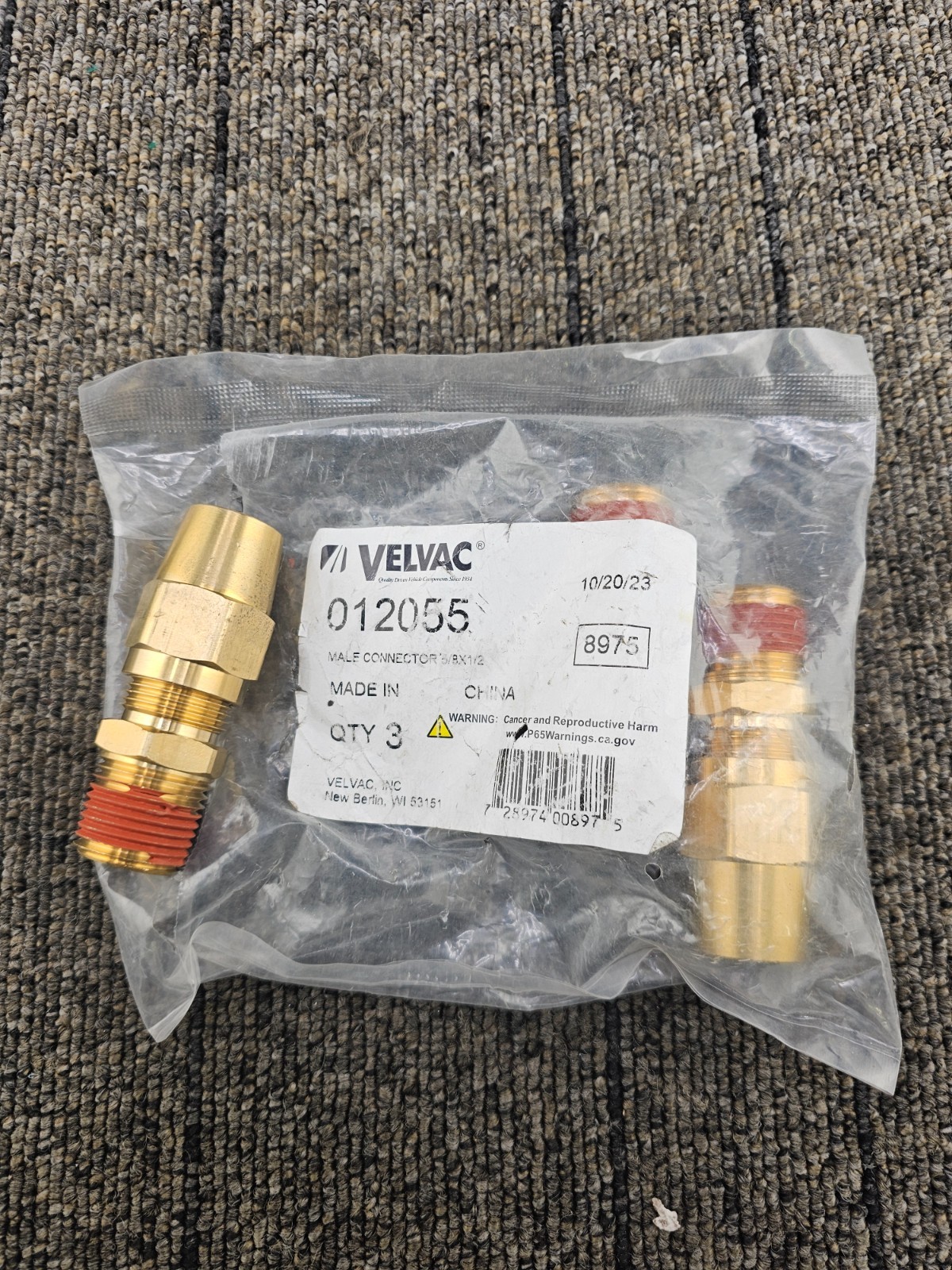 (QTY 3) VELVAC 012055: Air Brake Compression Fitting 5/8-inch OD x 1/2-inch MNPT