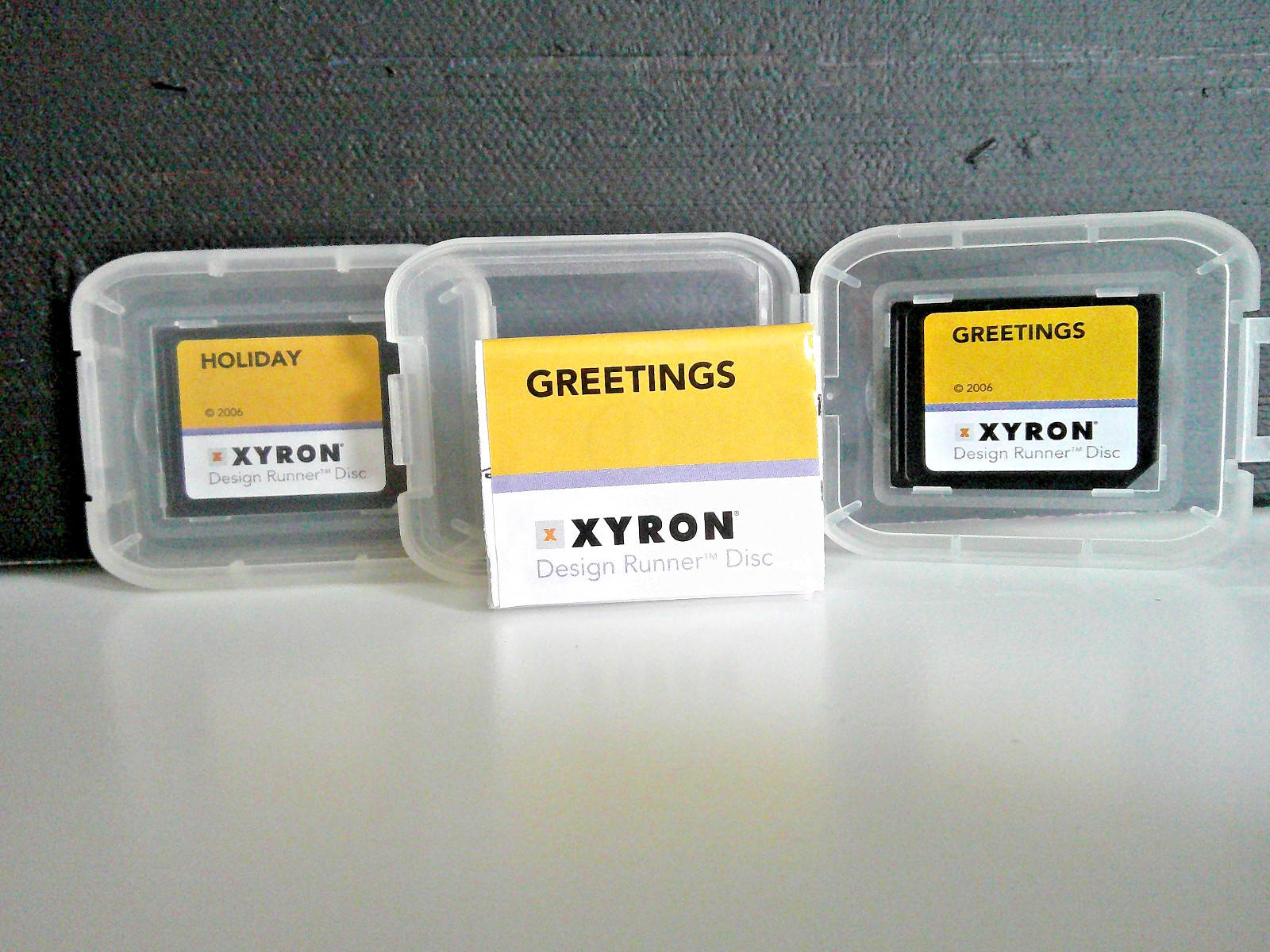 Xyron Design Disc Greetings Holiday Lot 2