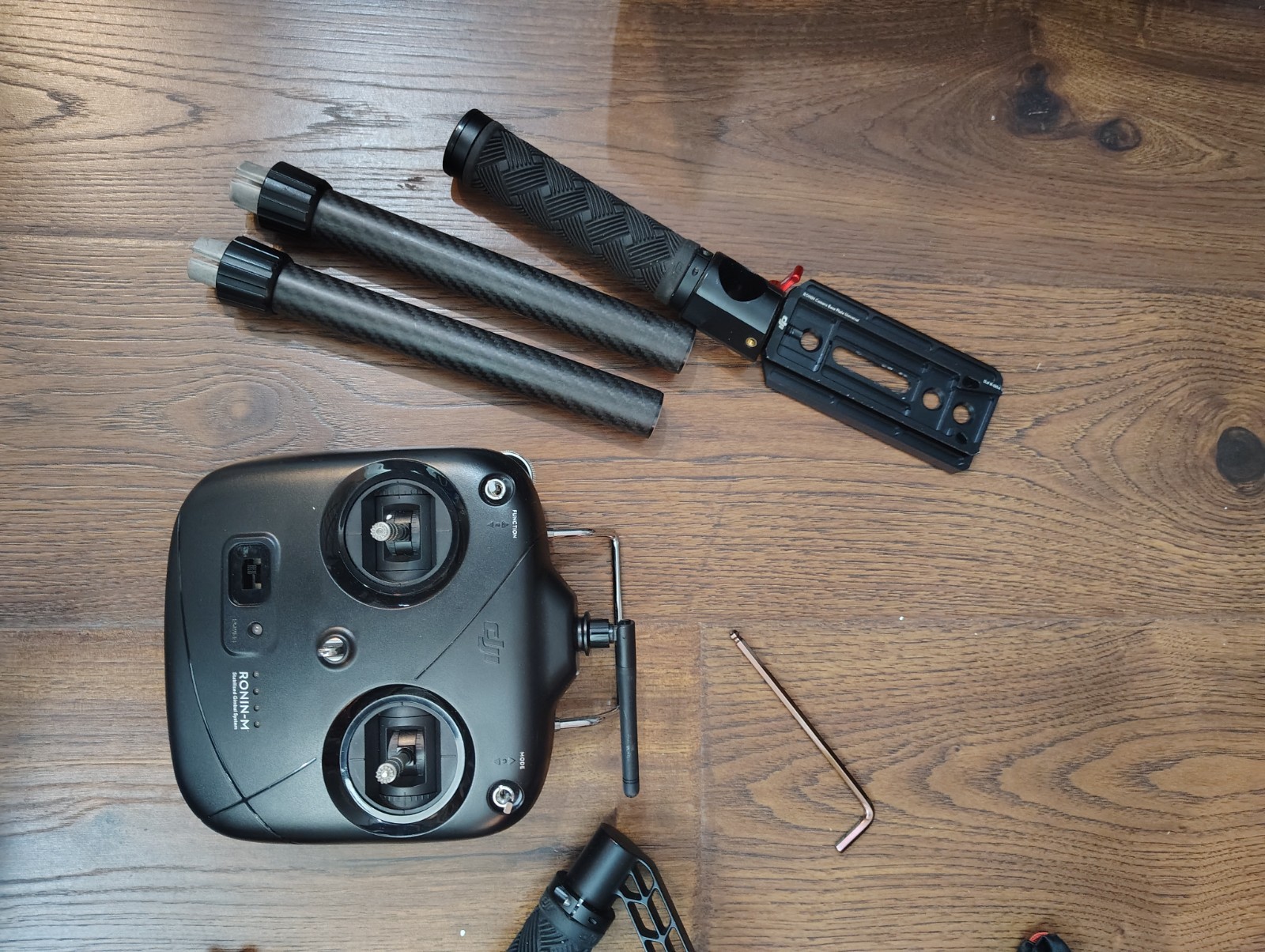 DJI Ronin-M 3-Axis Gimbal Stabilizer
