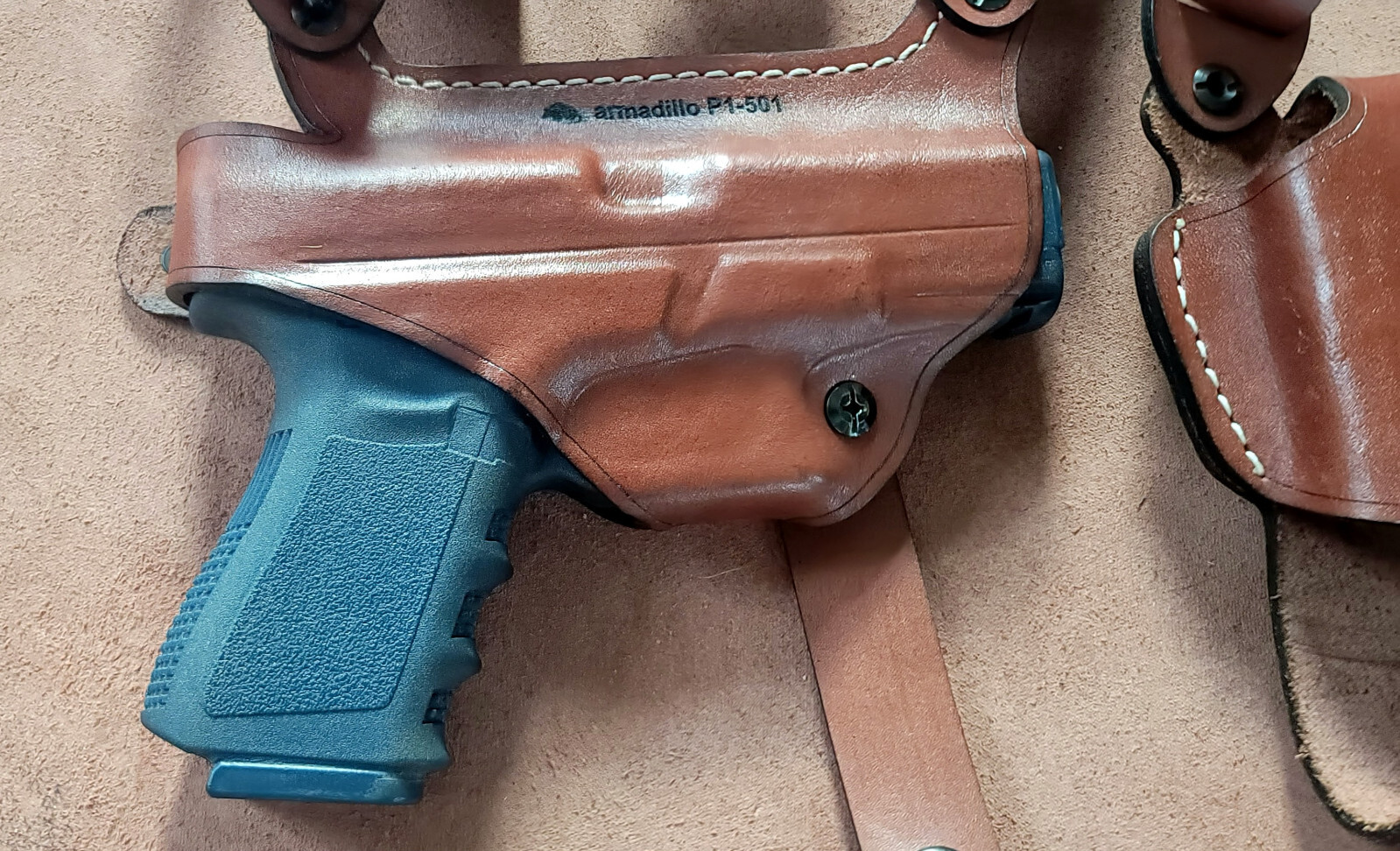 Left Hand Armadillo Horizontal Shoulder Miami Vice Holster for Glock 42/43