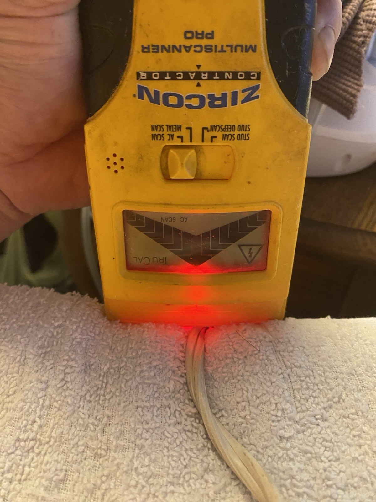 ZIRCON CONTRACTORS MULTISCANNER PRO -Stud, Metal, & AC Scanner $12. OBO.